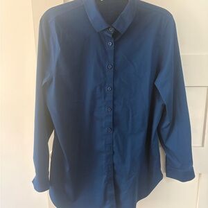 Chico's beautiful sea-blue Button-Front Tunic